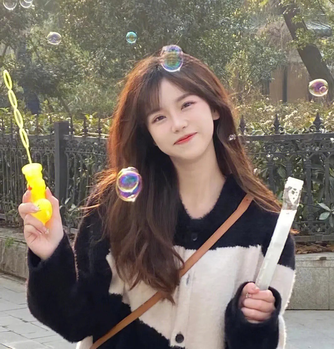 芭比姐妹与小马